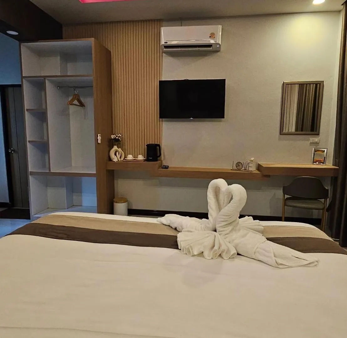 Hotel The Cushty Days Lanta Ko Lanta